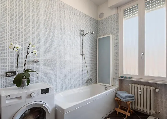 Oltretorrente Ampio Con Balconi Apartment Parma